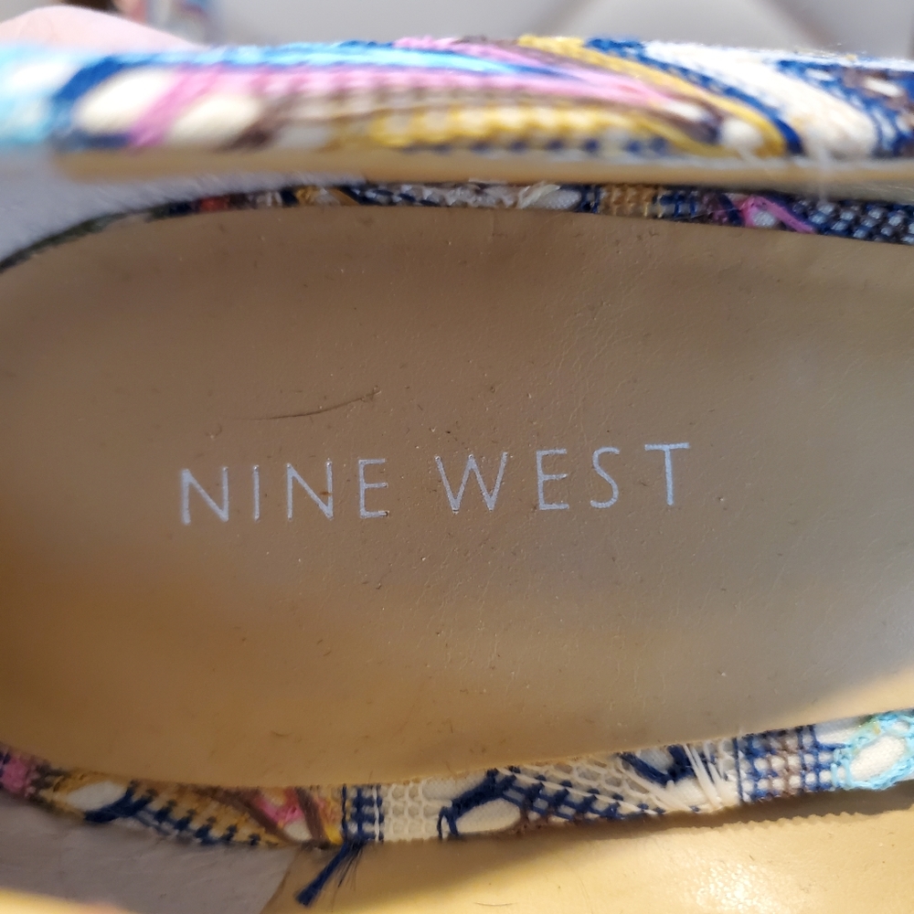 Nine West Wild Thingo Chevron Wedge - Picture 12 of 13